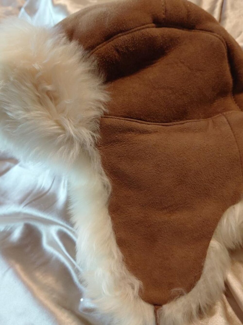 NWOT Garay Szucs Brown Suede Sheepskin Lined Usanka Trapper Hat